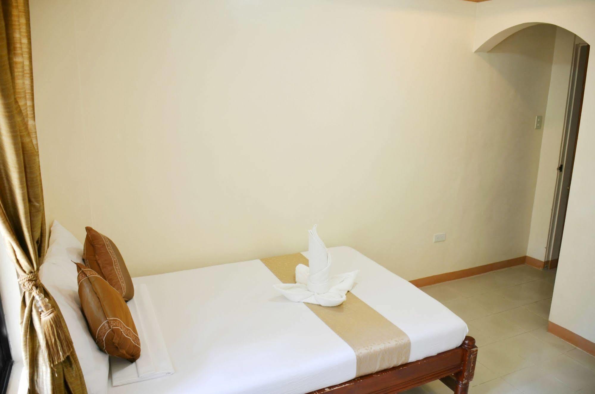 Casa D' Estrella Apartelle Balabag  Luaran gambar
