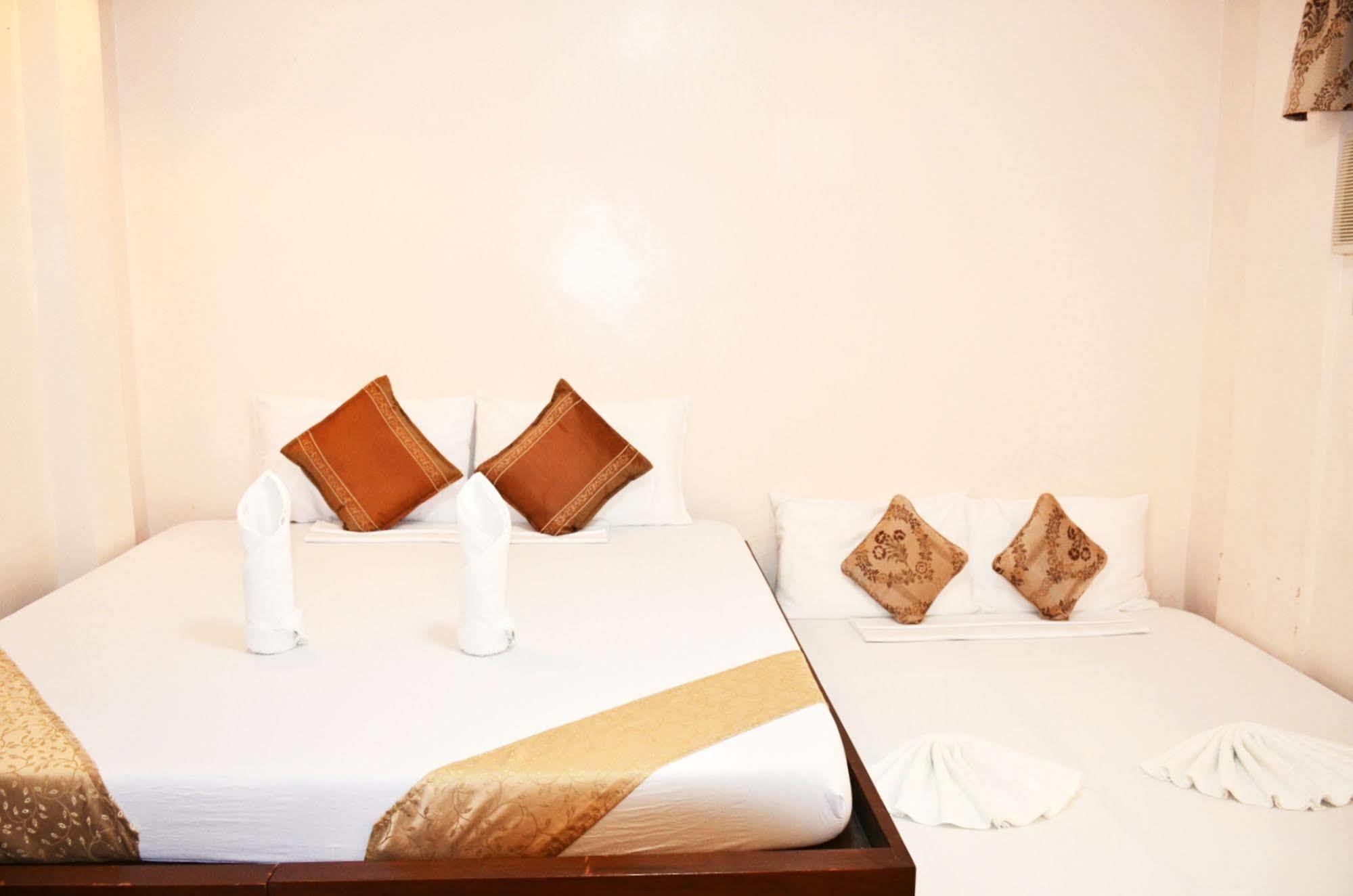 Casa D' Estrella Apartelle Balabag  Luaran gambar