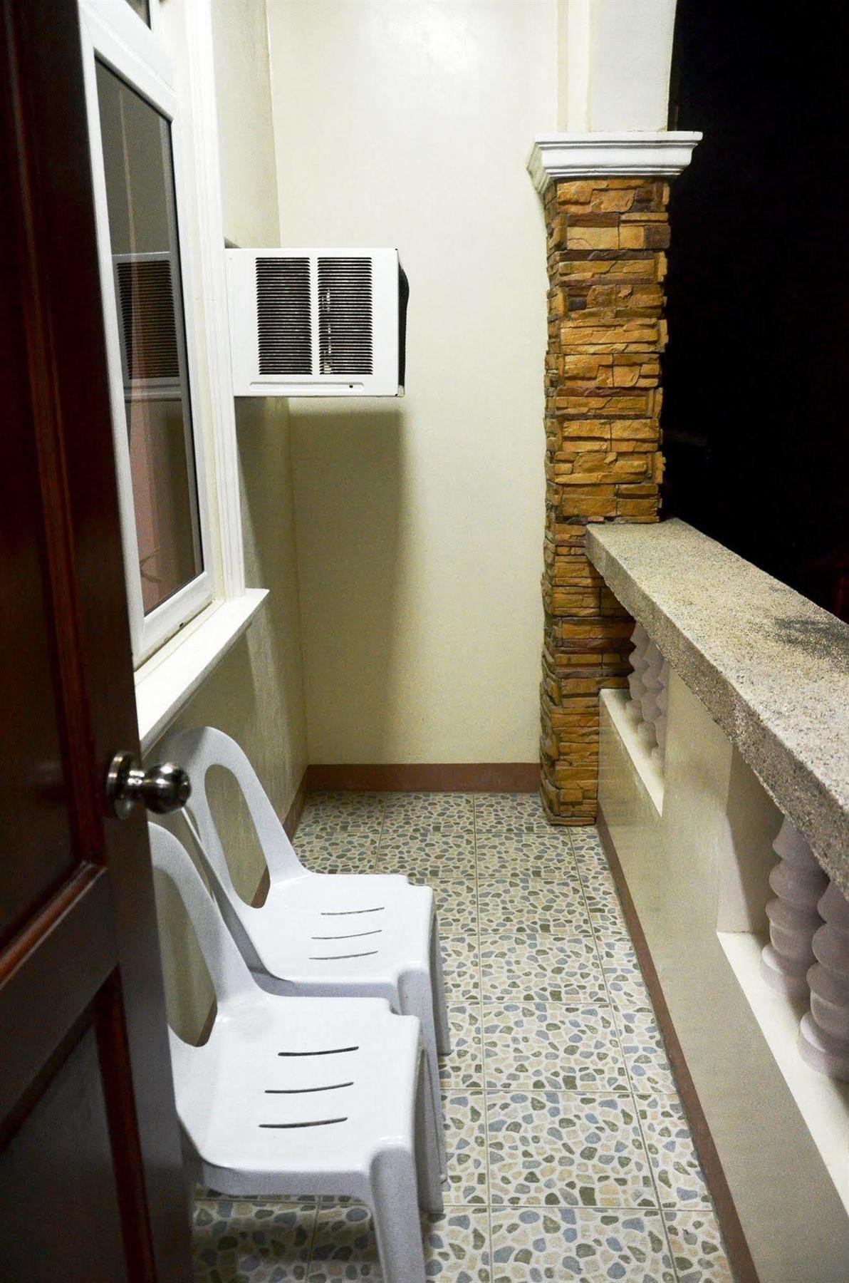 Casa D' Estrella Apartelle Balabag  Luaran gambar