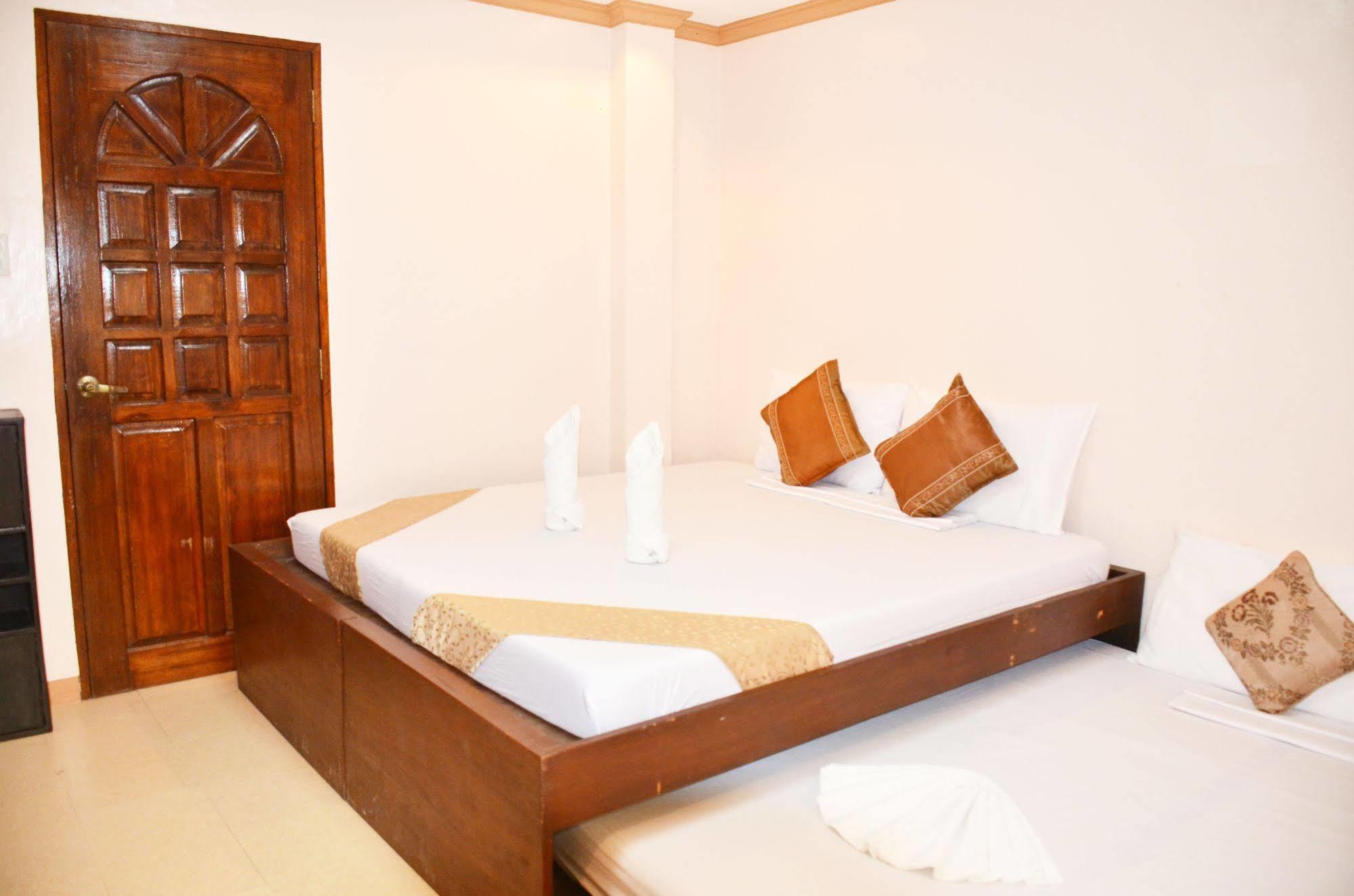 Casa D' Estrella Apartelle Balabag  Luaran gambar
