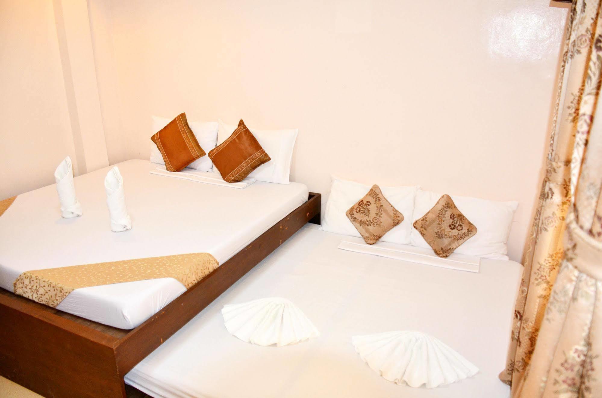 Casa D' Estrella Apartelle Balabag  Luaran gambar