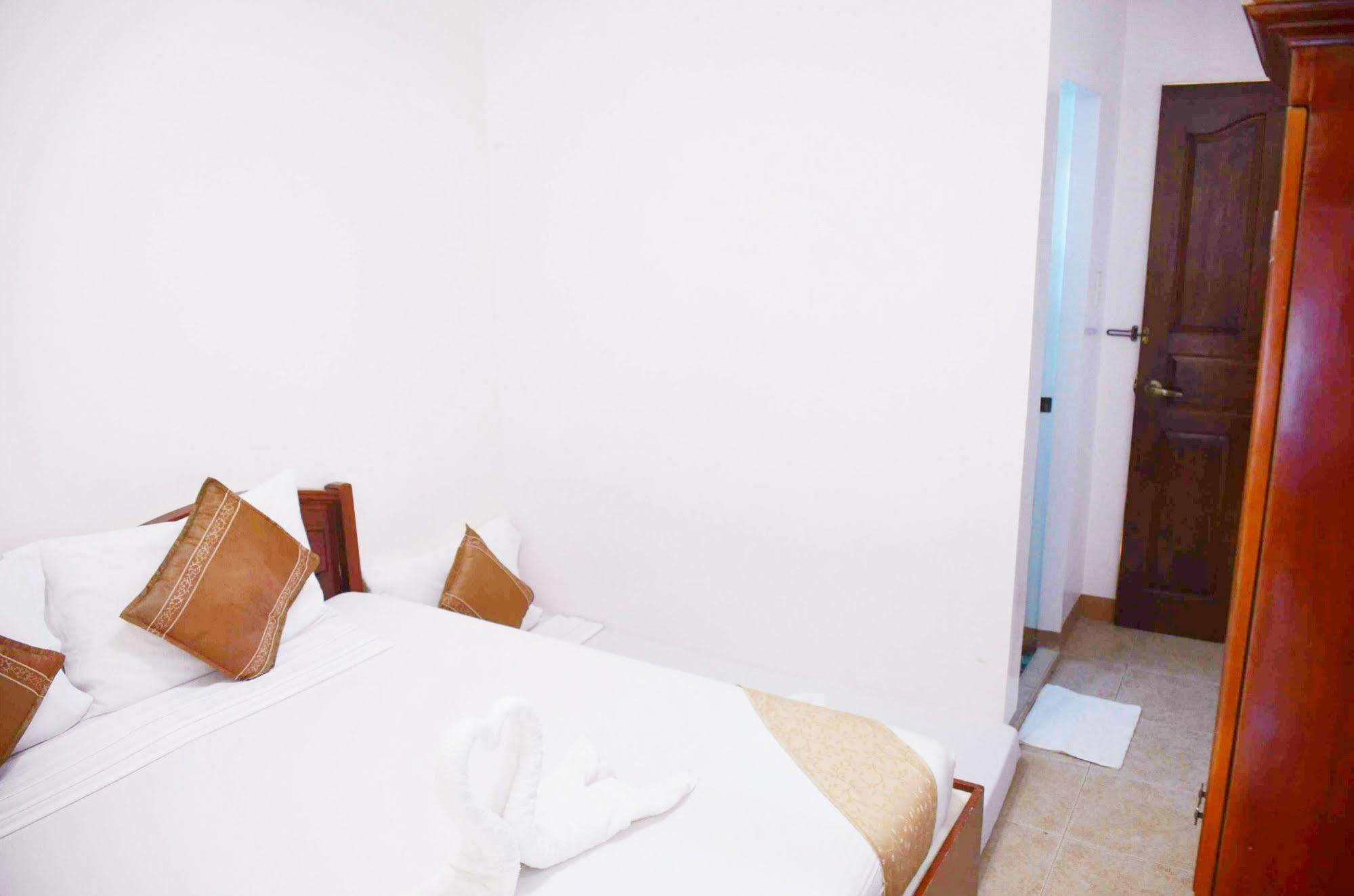 Casa D' Estrella Apartelle Balabag  Luaran gambar