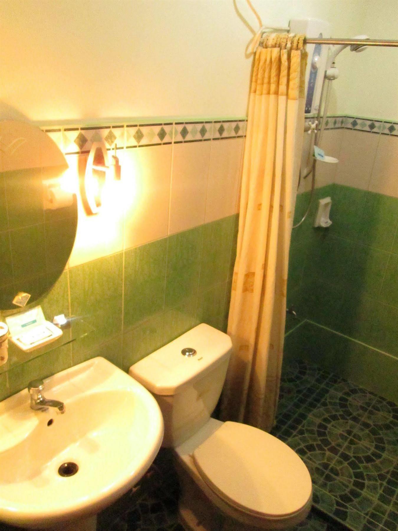 Casa D' Estrella Apartelle Balabag  Luaran gambar