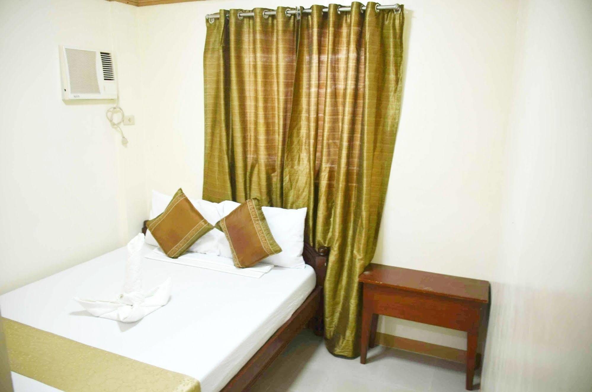 Casa D' Estrella Apartelle Balabag  Luaran gambar